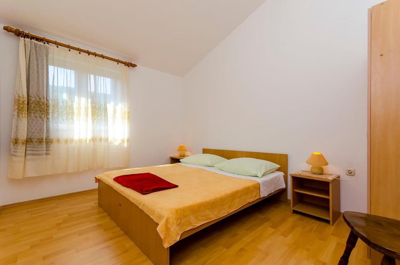 Apartments Milka 슬라티네 외부 사진