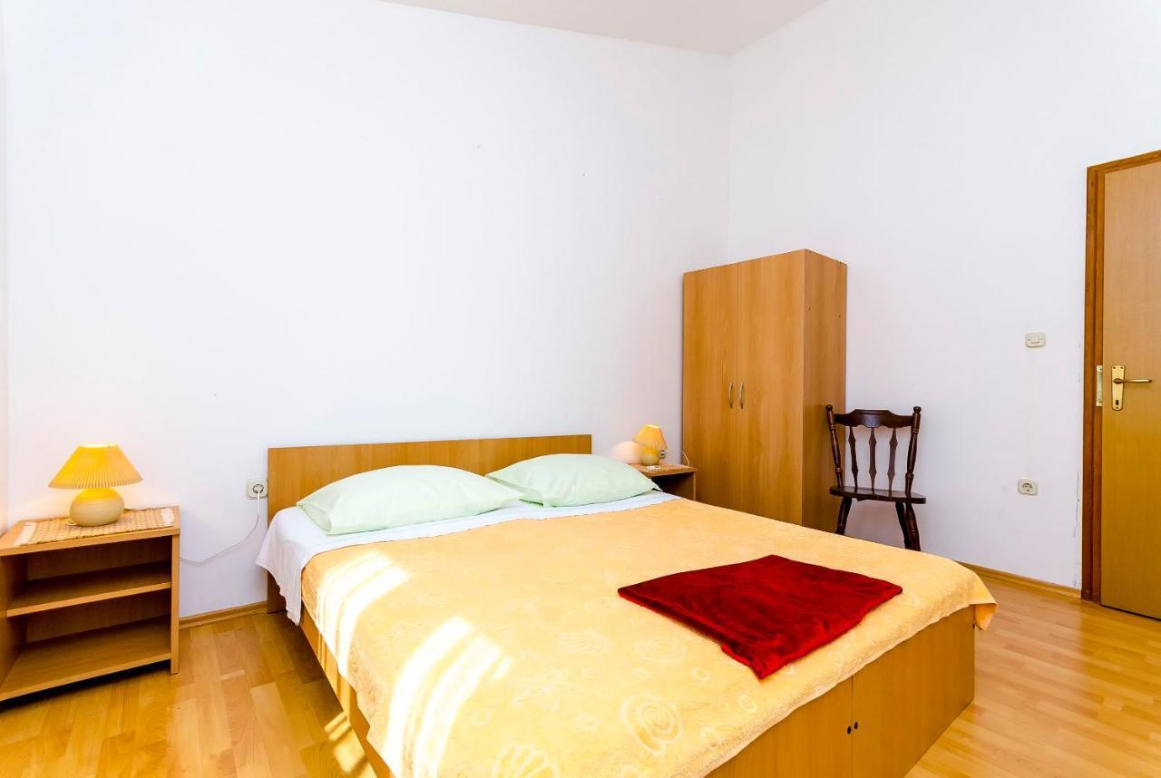 Apartments Milka 슬라티네 외부 사진