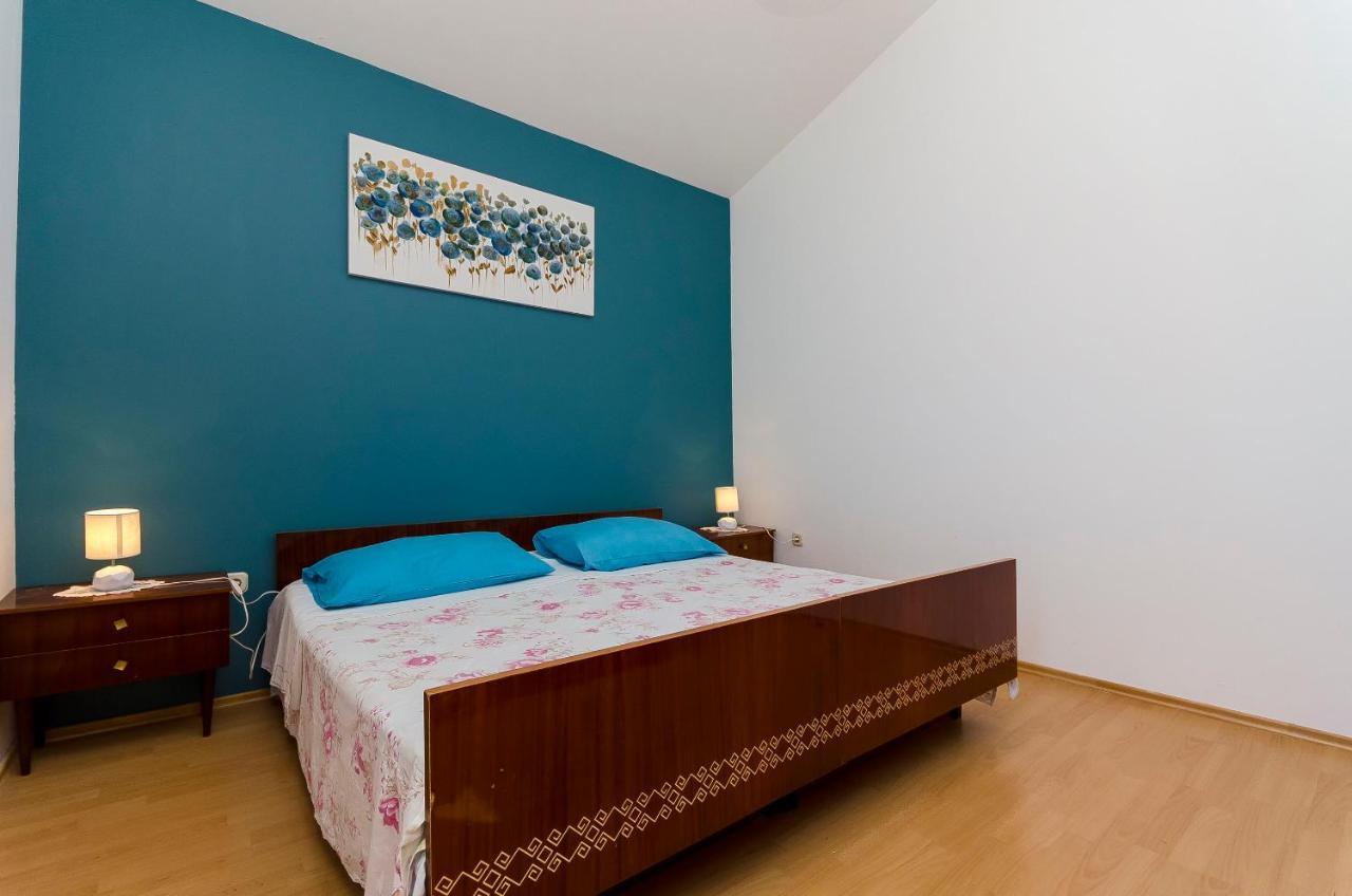 Apartments Milka 슬라티네 외부 사진