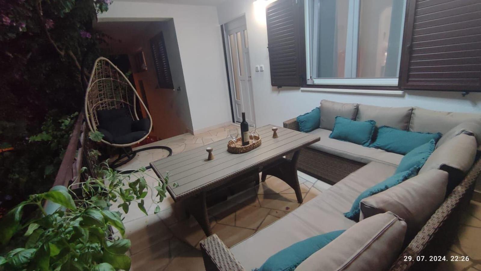 Apartments Milka 슬라티네 외부 사진